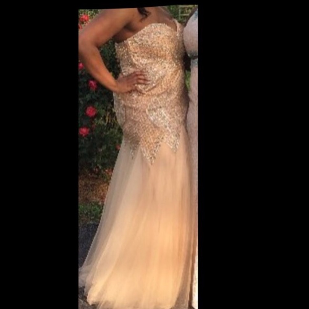 blush prom dress!
